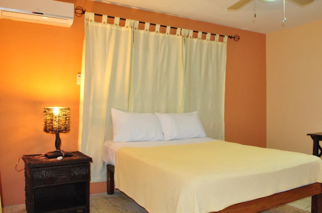 Hotel Imperial Cap-Haitien Ngoại thất bức ảnh